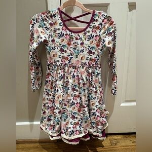 cheeky plum White Floral Long-Sleeve Dress